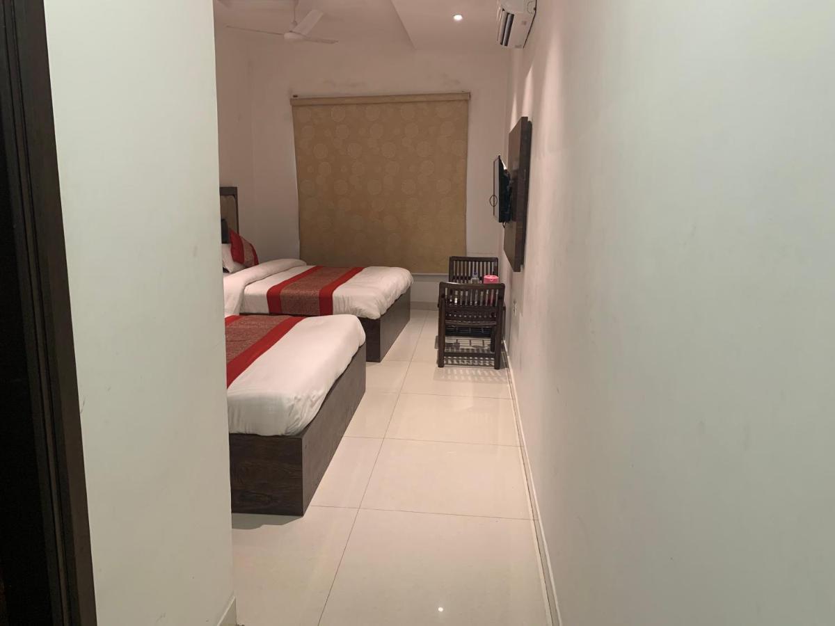 Hotel Sb Residency Amritsar Exterior photo