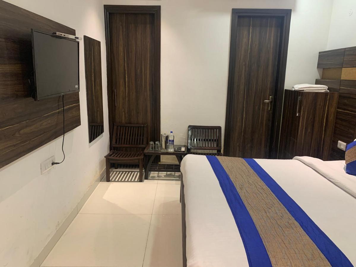 Hotel Sb Residency Amritsar Exterior photo