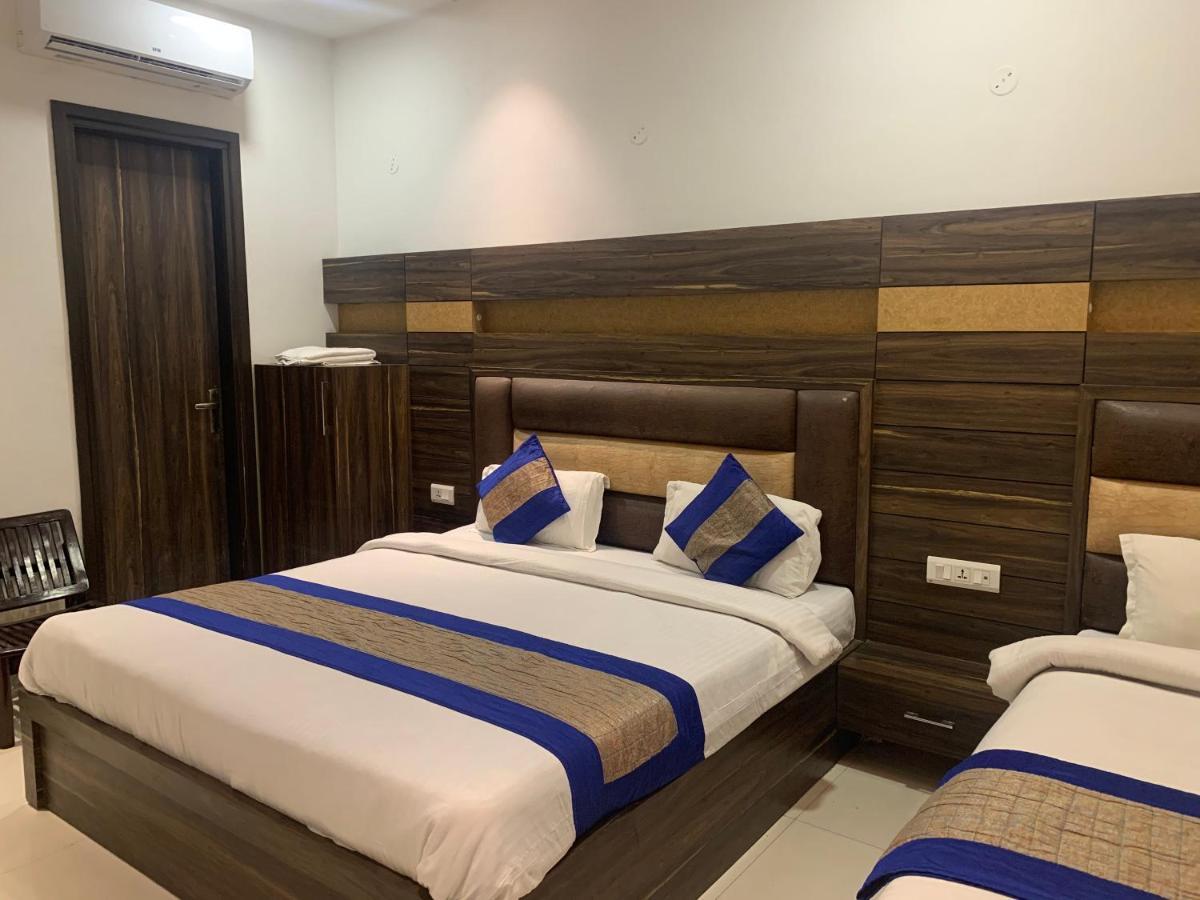 Hotel Sb Residency Amritsar Exterior photo