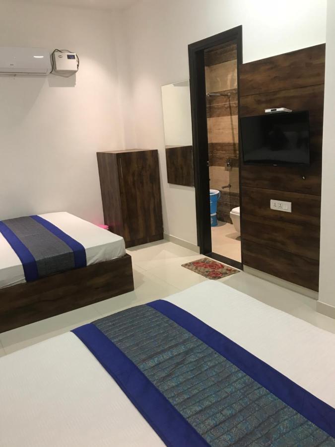 Hotel Sb Residency Amritsar Exterior photo